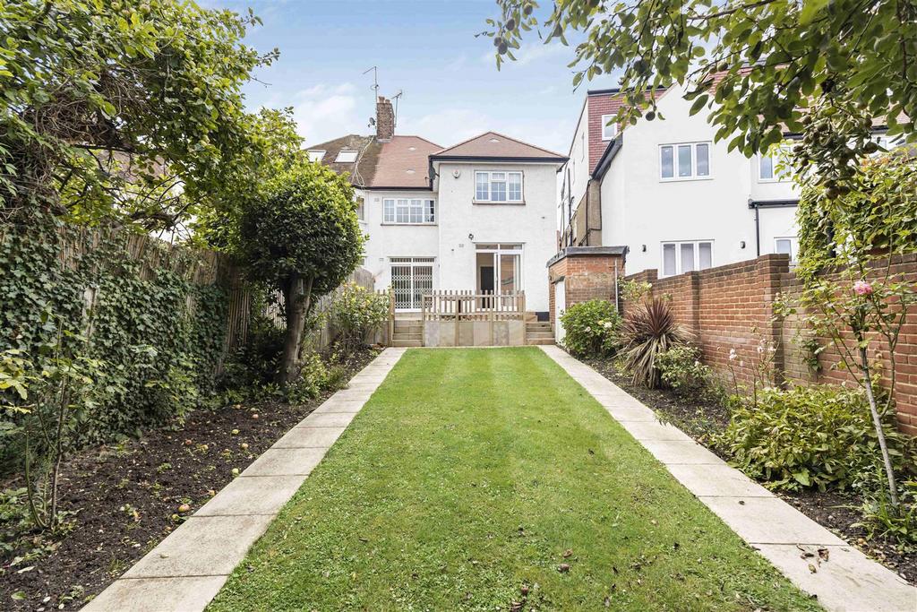 Woodstock Road, Golders Green NW11 4 bed semidetached house to rent £4,199 pcm (£969 pw)