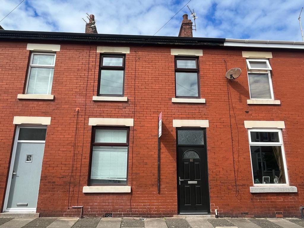 Halifax Street, Blackpool, Lancashire 2 bed house £625 pcm (£144 pw)