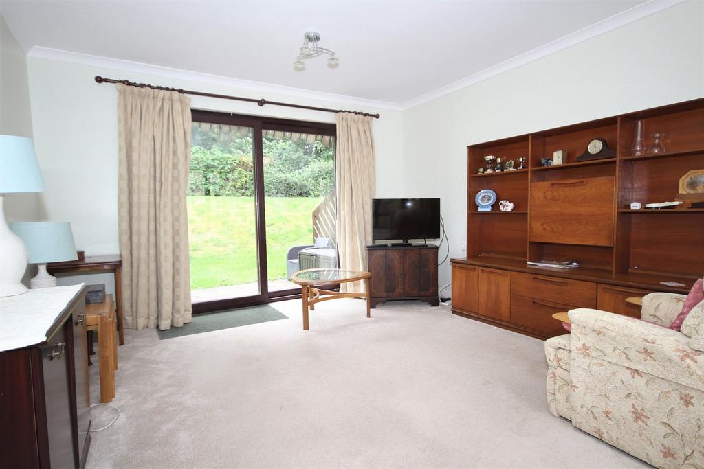 Norton Road, Letchworth Garden City, SG6 2 bed bungalow for sale £330,000