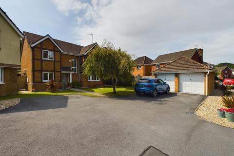 11 Cysgod Y Graig, Burry Port, SA16 0FX