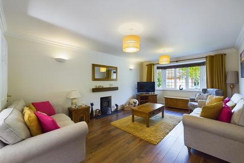 11 Cysgod Y Graig, Burry Port, SA16 0FX