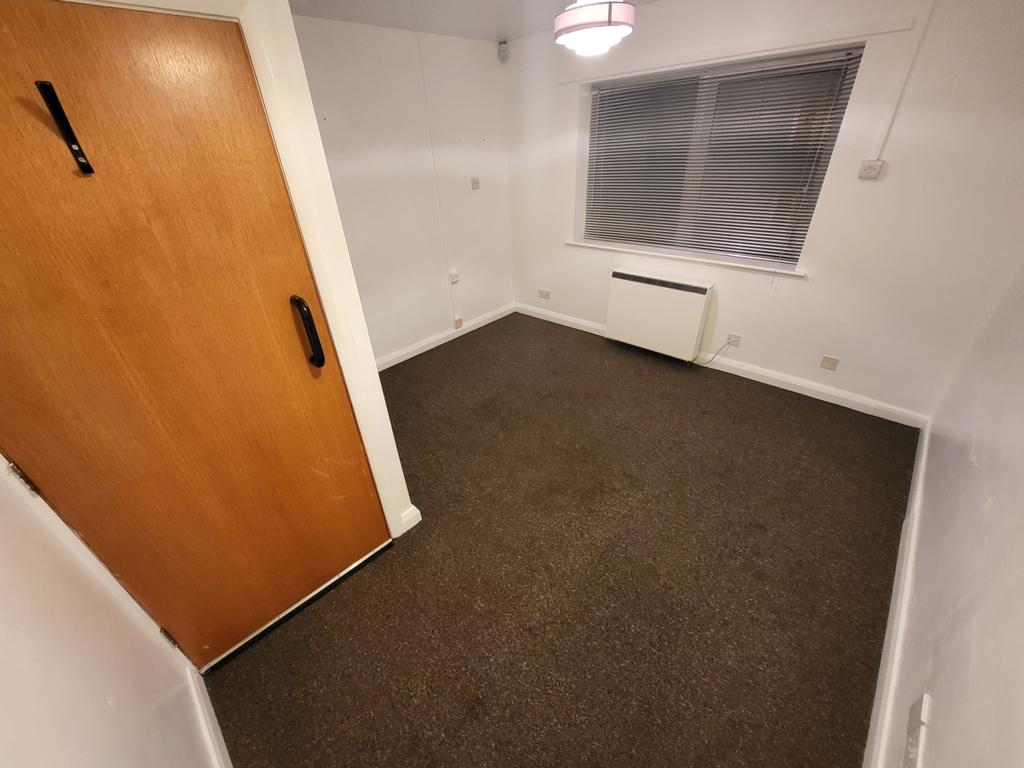 Room 3 1of2