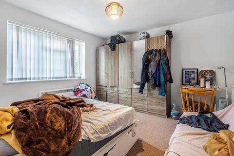 62 Arborfield Close, Slough, SL1 2JW
