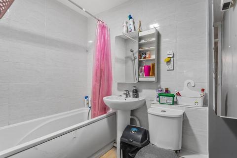 62 Arborfield Close, Slough, SL1 2JW