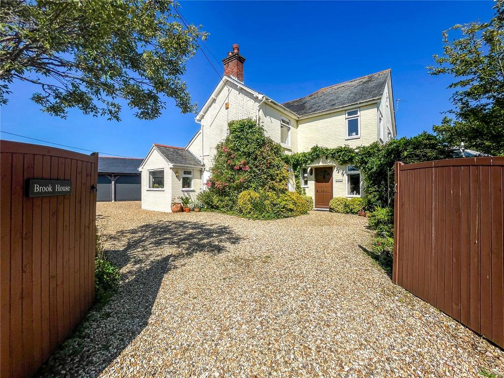Brook Lane, Neacroft, Christchurch, Dorset, BH23 4 bed detached house