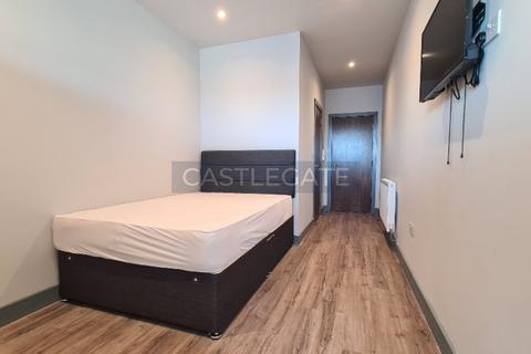 Studio to rent, Renaissance Works, New Street, Huddersfield, HD1 2AS