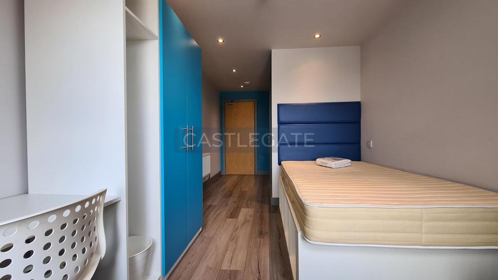 Dundas Works Flat 15