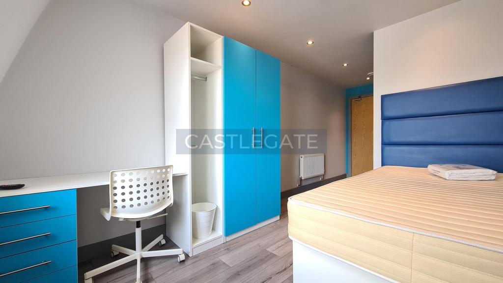 Dundas Works Flat 15