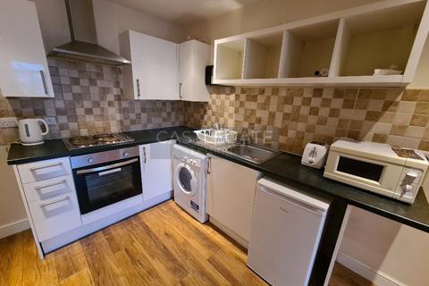 1 bedroom flat to rent, Westgate Apartments, Huddersfield, West Yorkshire, HD1 1AB