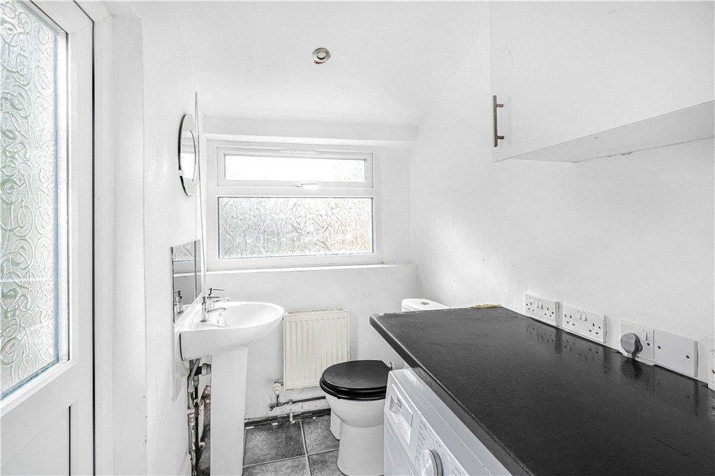 Utility Room/Wc