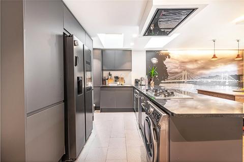 16a Beauchamp Road, London, SW11 1PQ