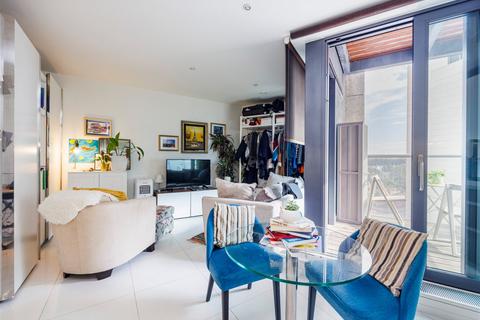 1 bedroom apartment for sale, Baltimore Wharf, London, E14 9EQ