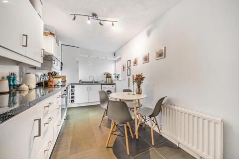 8 Evening Hill, Beckenham, BR3 5UH