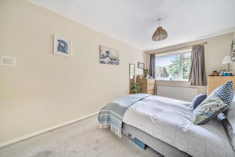 8 Evening Hill, Beckenham, BR3 5UH