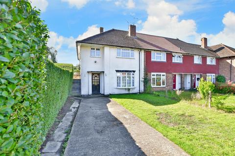 3 bedroom end of terrace house for sale - The Fairway, Leatherhead, Surrey