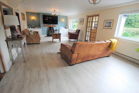 3 bedroom detached house for sale, Pen-Y-Cae, Near Lawrenny, Narberth