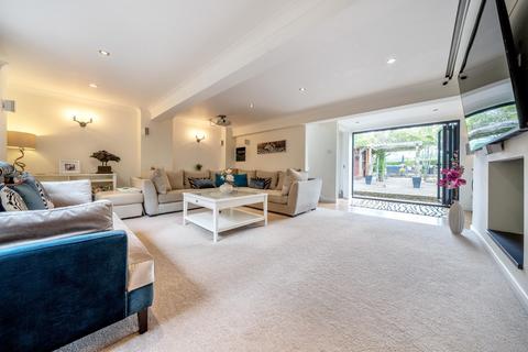 Bay Tree Cottage Beech Lane, Normandy, Guildford, GU3 2JH