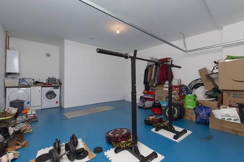 12 Masson Close, Kirkliston, EH29 9GG