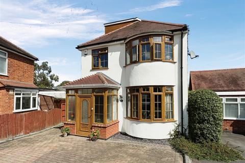 4 bedroom detached house for sale, Acres Road, Leicester Forest East