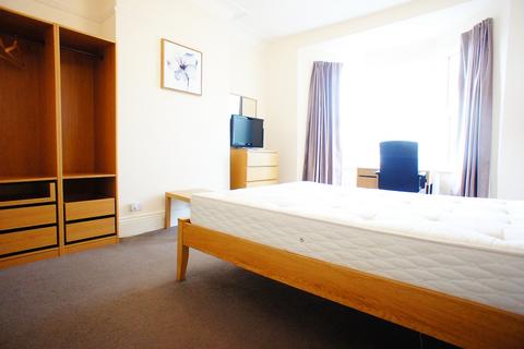 3 bedroom ground floor flat to rent - Grantham Road, Newcastle Upon Tyne