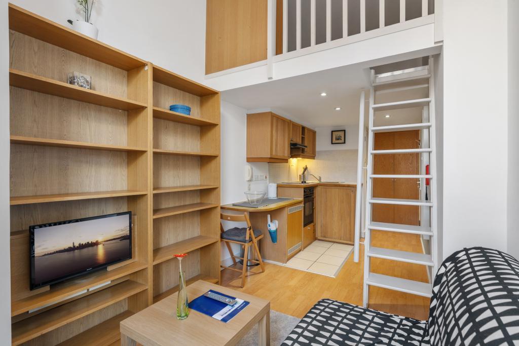 Studio to rent