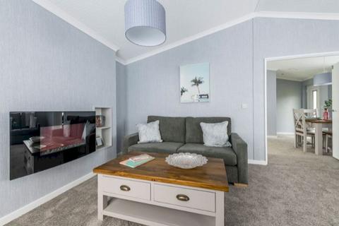 2 bedroom park home for sale, 3 Oak Court, Lower Quinton CV37