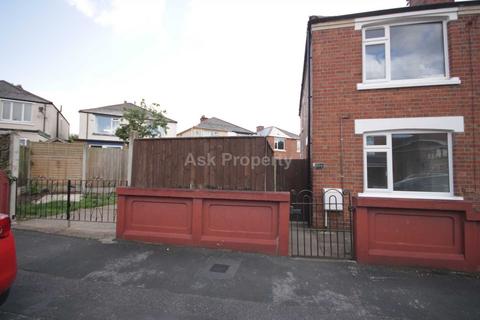 2 bedroom semi-detached house to rent, Rock Street, Bulwell
