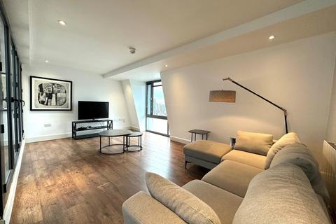 3 bedroom flat to rent, Crispin Lofts, New York Road, Leeds, West Yorkshire, LS2