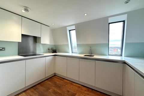 3 bedroom flat to rent - Crispin Lofts, New York Road, Leeds, West Yorkshire, LS2