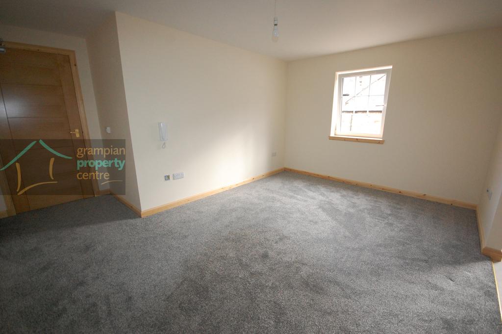 Lounge 2.JPG