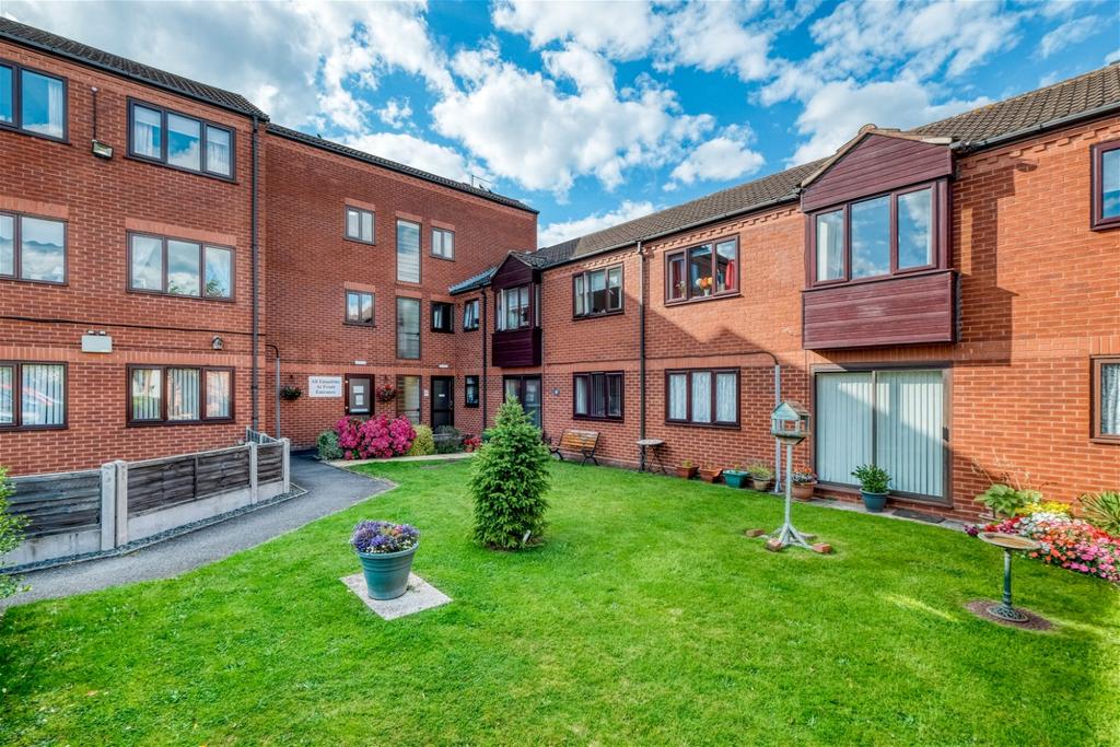 Eastwood Court, Foregate Street... 2 bed ground floor flat £115,000