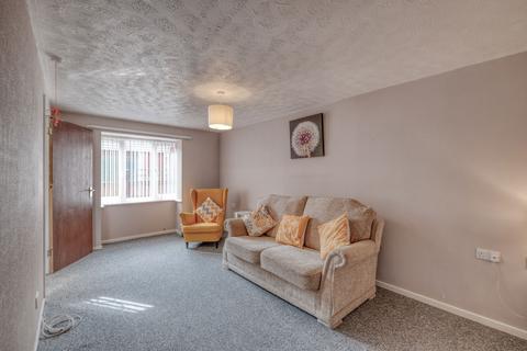 2 bedroom ground floor flat for sale, Eastwood Court, Foregate Street, Astwood Bank B96 6BW