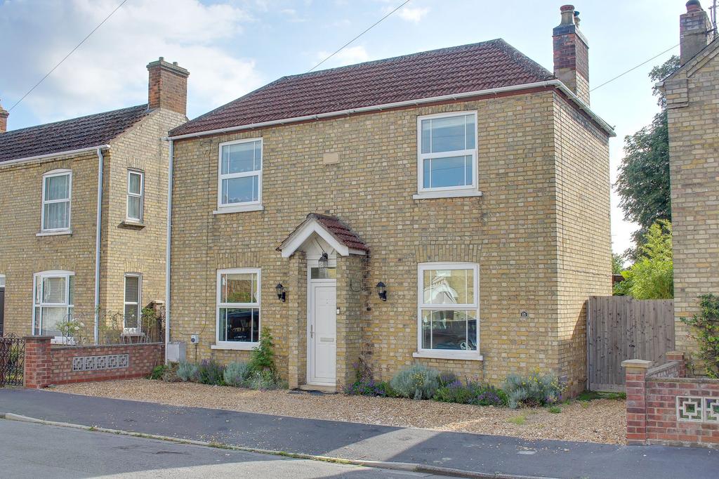 Kingsley Street, March, PE15 3 bed detached house for sale £275,000