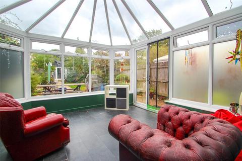 3 bedroom semi-detached house for sale, Waverley Avenue, Netley Abbey, Southampton, Hampshire, SO31