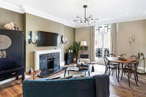 3 bedroom flat to rent, Montagu Mansions, London, W1U