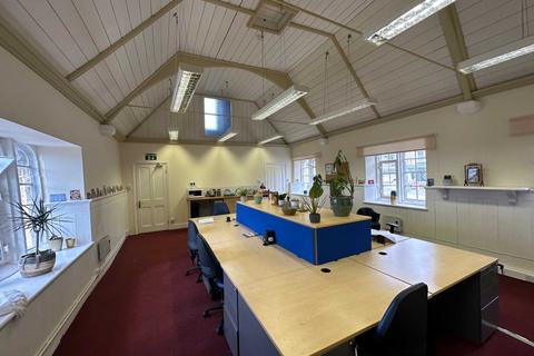 Office to rent - Middle Row, Chipping Norton