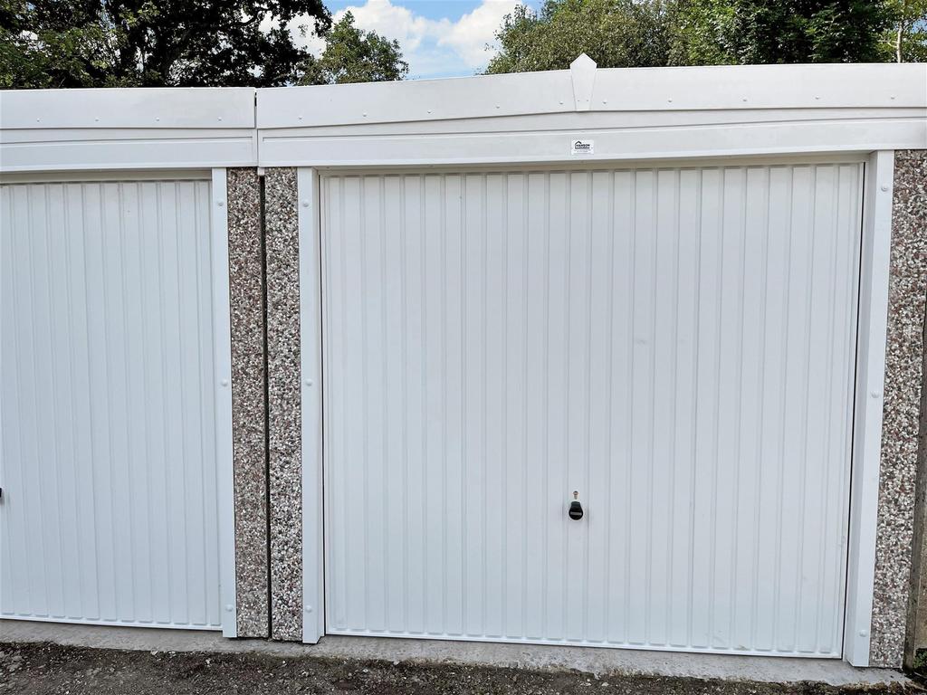 Garage - Closed