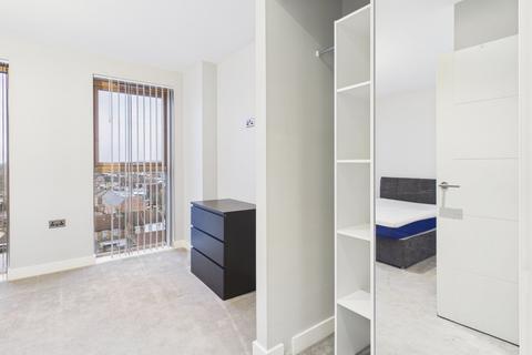 1 bedroom apartment to rent, High Street, Southall, UB1