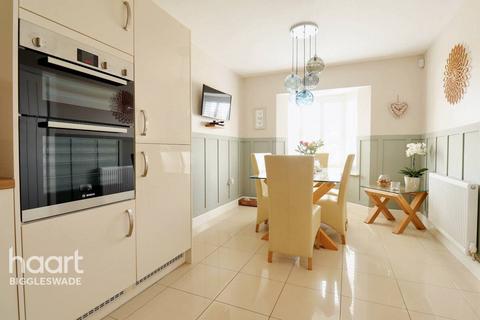 8 Carter Meadow, Biggleswade, SG18 0LB