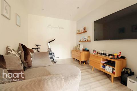 8 Carter Meadow, Biggleswade, SG18 0LB