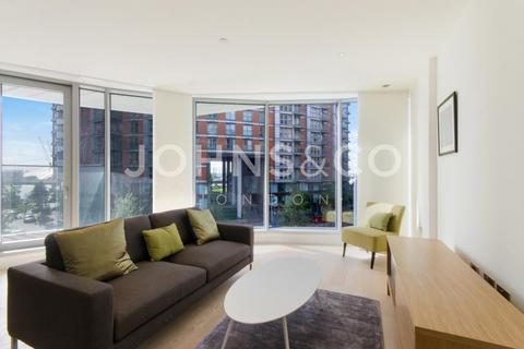 1 bedroom apartment to rent, Charrington Tower, E14