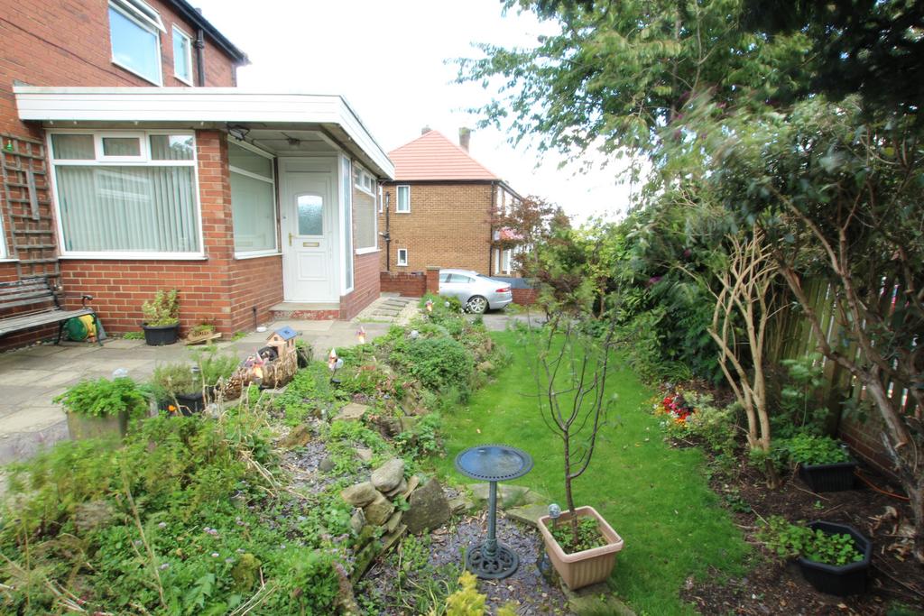 Gerard Avenue, Morley, LS27 3 bed semidetached house for sale £265,000