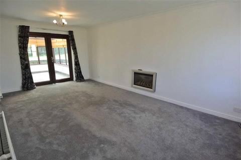 1 Ullswater Close, Elland, HX5 9QN