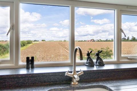 34 Royston Road, Whittlesford, Cambridge, CB22 4NW