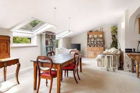 34 Royston Road, Whittlesford, Cambridge, CB22 4NW