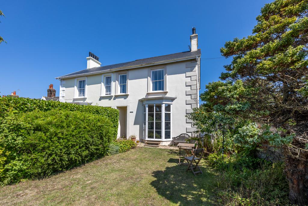 La Rochelle Road, Vale, Guernsey 4 bed semidetached house for sale £