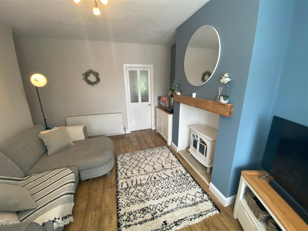 Blackshaw Lane, Royton 2 bed townhouse for sale £179,950