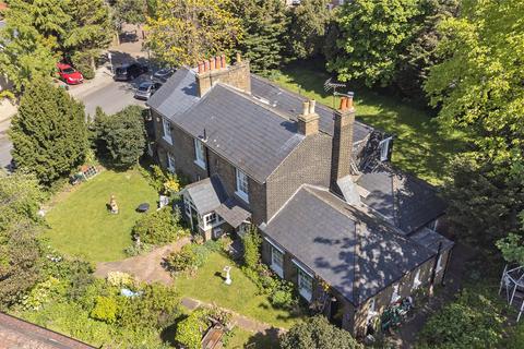 6 bedroom detached house for sale, Leyborne Park, Kew, Surrey, TW9