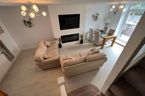 9 Conway Road, Treorchy, CF42 6UW
