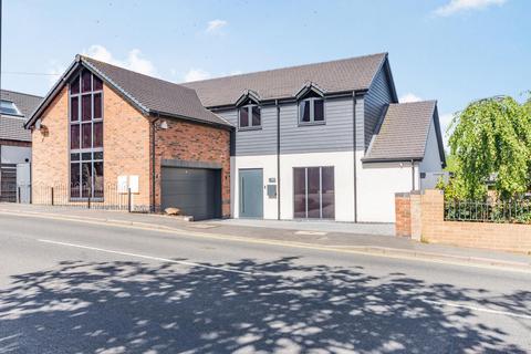 4 bedroom detached house for sale, River Water House Newton Road Winshill, Derbyshire, DE15 0TT